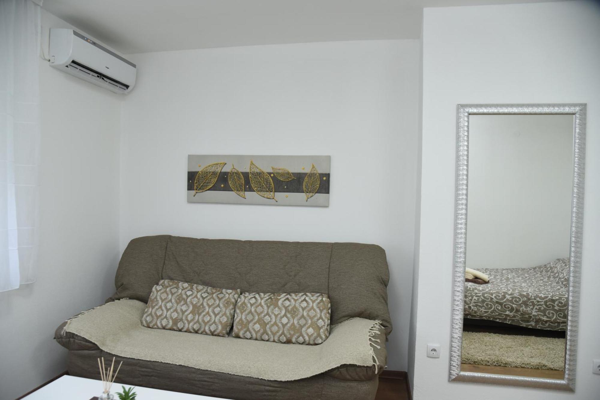Apartmani Sofronic Loznica 1 Kültér fotó