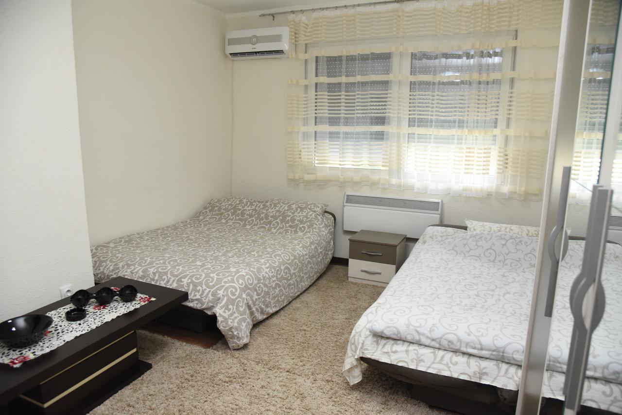 Apartmani Sofronic Loznica 1 Kültér fotó